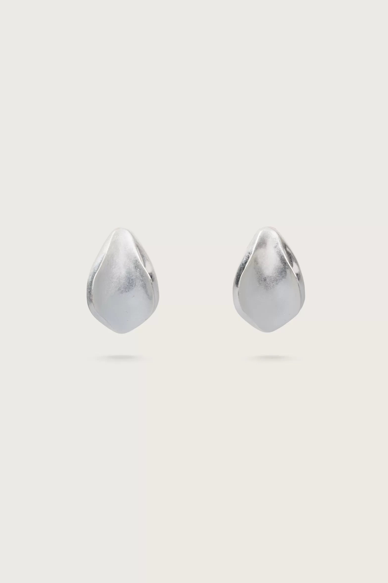 ERIN EARRING - ^Cult Gaia Online